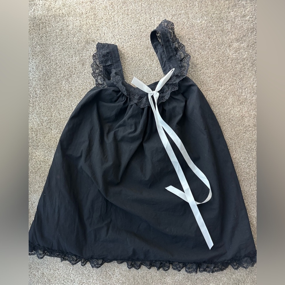 Black Lace Trim Sleeveless dress with White Ribbon